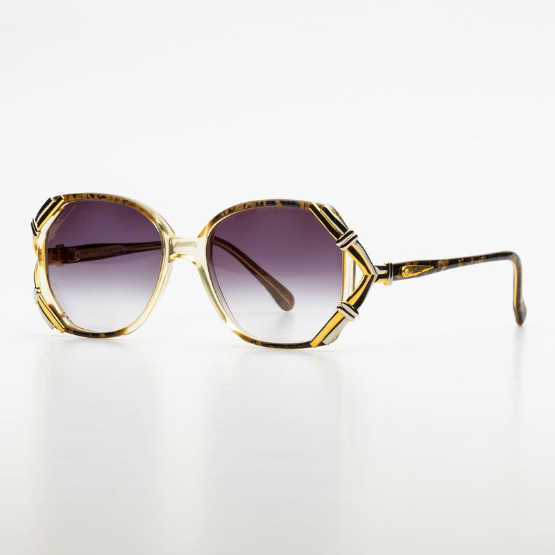 Mo Design - Black